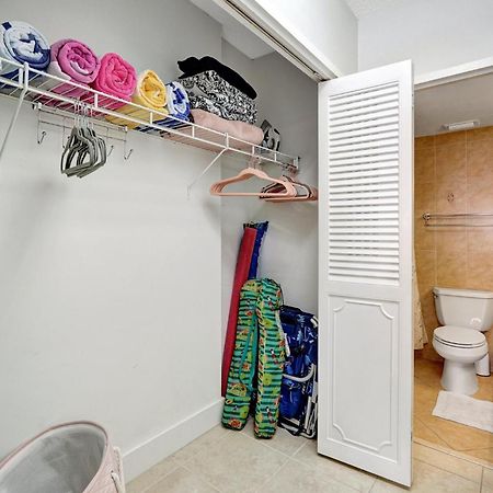 Flip Flop Paradise In Hollywood Florida Exterior foto