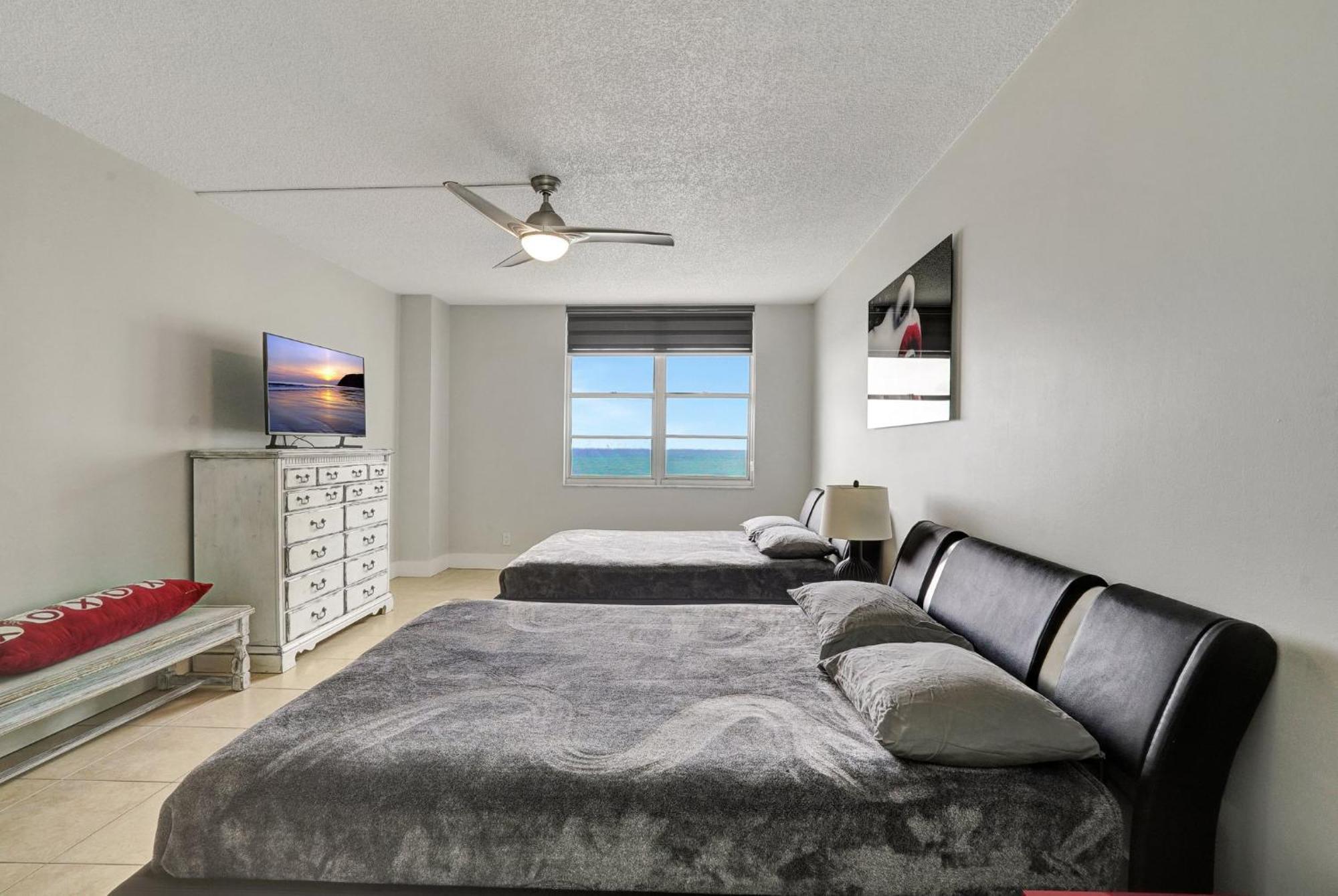 Flip Flop Paradise In Hollywood Florida Exterior foto